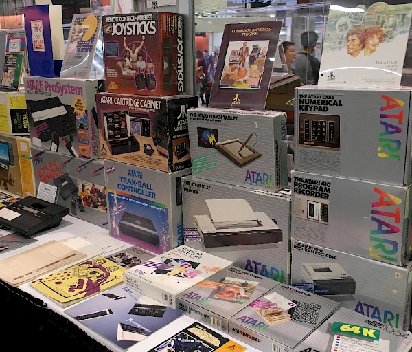 Nostalgiapommi: Rakkaudesta Atari-videopeleihin