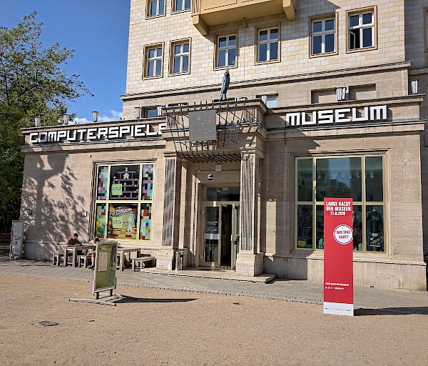 Mitä Berliinin Computerspielemuseum tarjoaa pelaajalle?